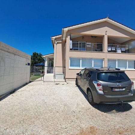 Apartmani Danica Vodnjan Exterior foto