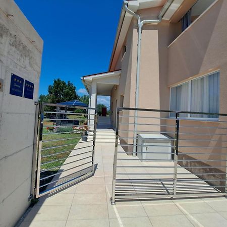 Apartmani Danica Vodnjan Exterior foto