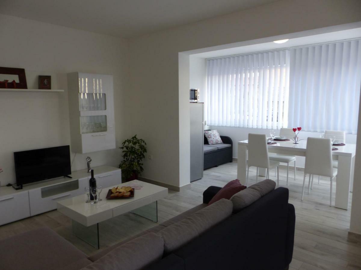 Apartmani Danica Vodnjan Exterior foto