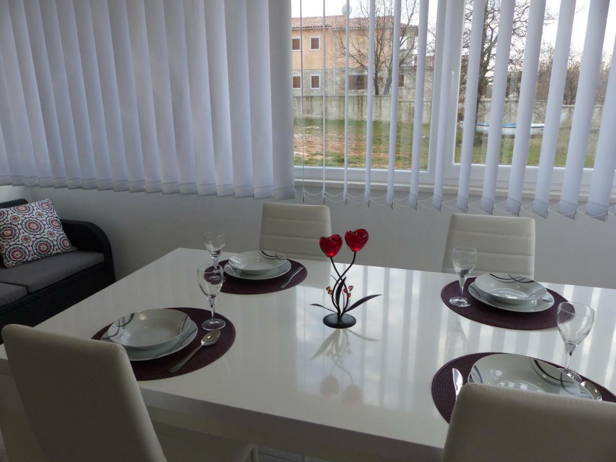 Apartmani Danica Vodnjan Exterior foto